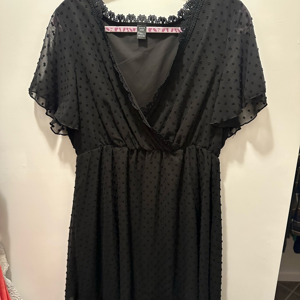SHEIN Curve Black Maxi Dress